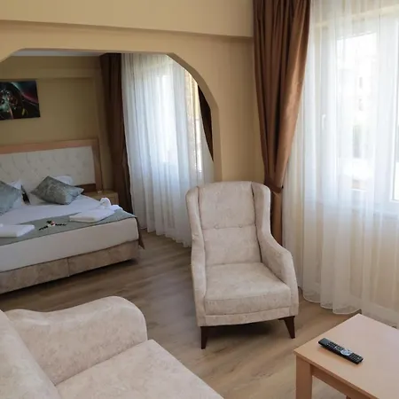 Ξενοδοχείο Merveille Suit-hotel Κουσάντασι