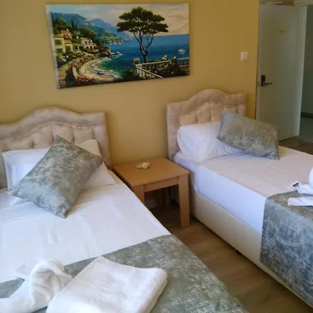 Merveille Suit-hotel 2* קוסדסי